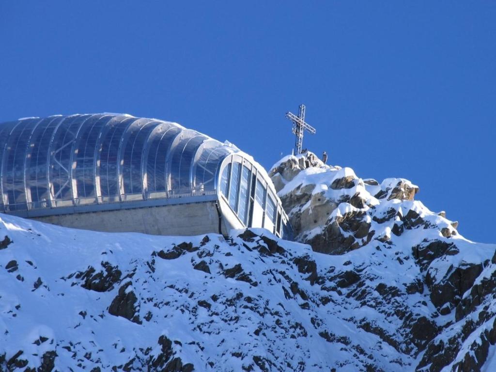 Hotel Garni Maria Theresia Sölden Dış mekan fotoğraf