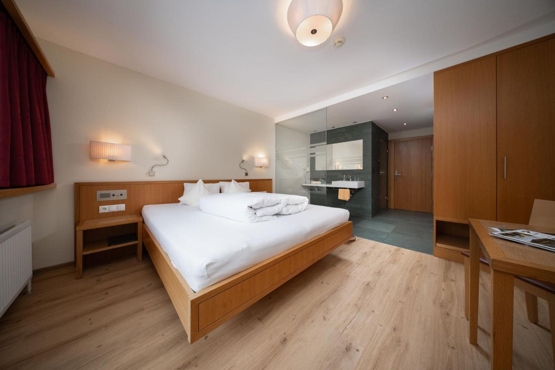 Hotel Garni Maria Theresia Sölden Dış mekan fotoğraf