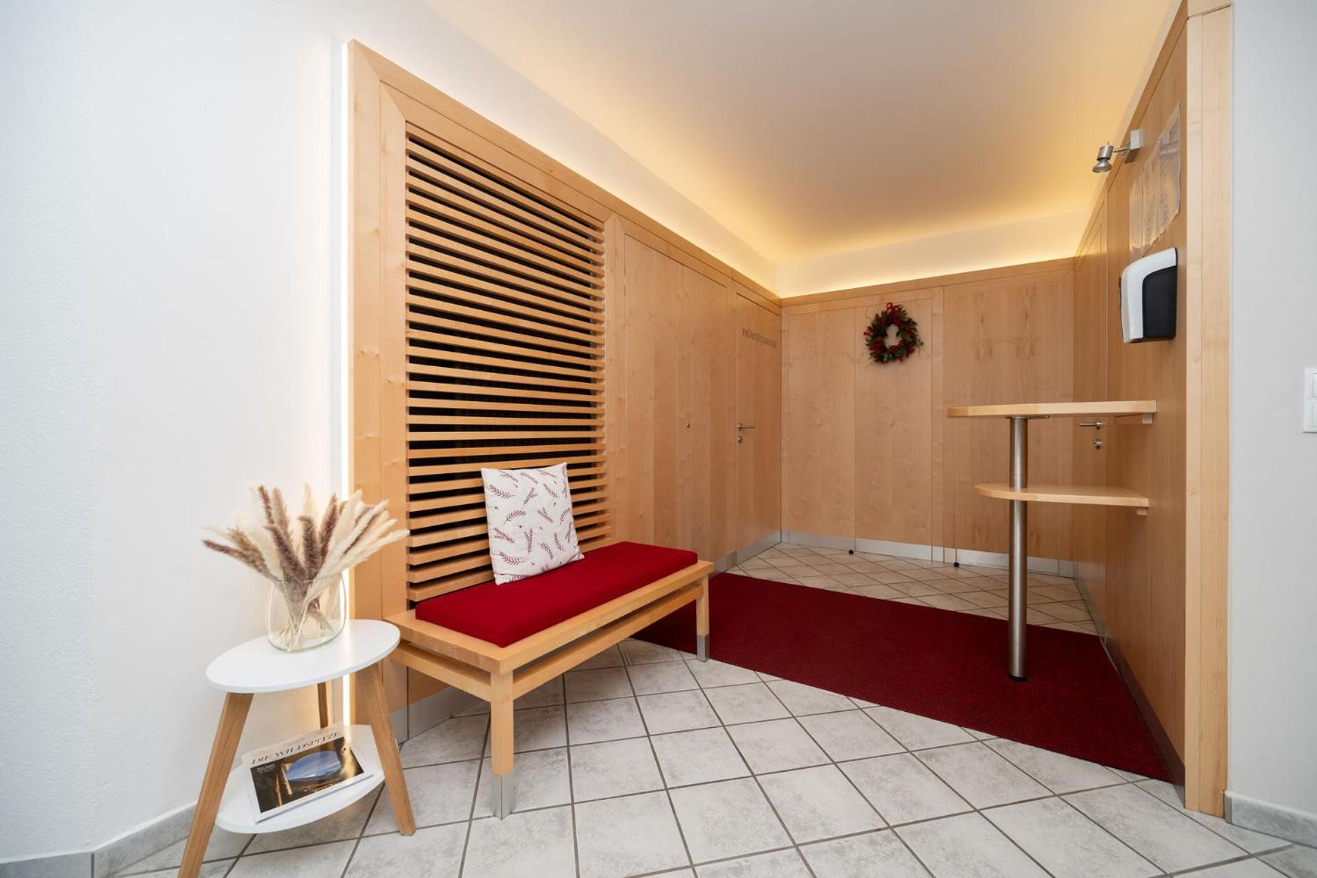 Hotel Garni Maria Theresia Sölden Dış mekan fotoğraf